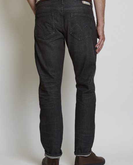 The Skinny One DARK WASH JEA 3140172 W33_BV