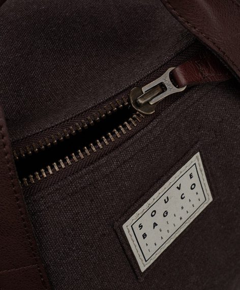 Lifve-Store-Hamburg-Eppendorf-Herrenmode-Denim-Jeans-Schott-Edwin-Vans-05_souve_daytripper_brown_detail_grande