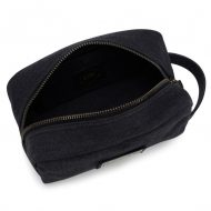 Lifve-Store-Hamburg-Eppendorf-Herrenmode-Denim-Jeans-Schott-Edwin-Vans-01_souve_washbag_black_open_grande